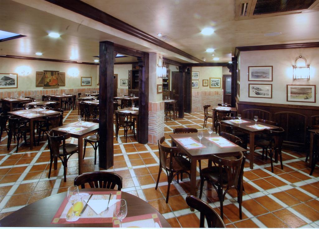 Hostal El Jardin Benidorm Buitenkant foto